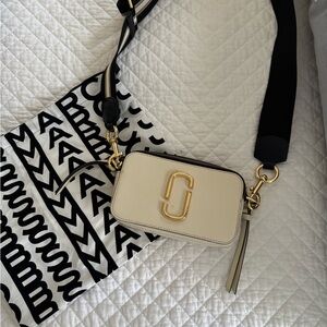 Marc Jacobs The Snapshot - Cloud/Gold